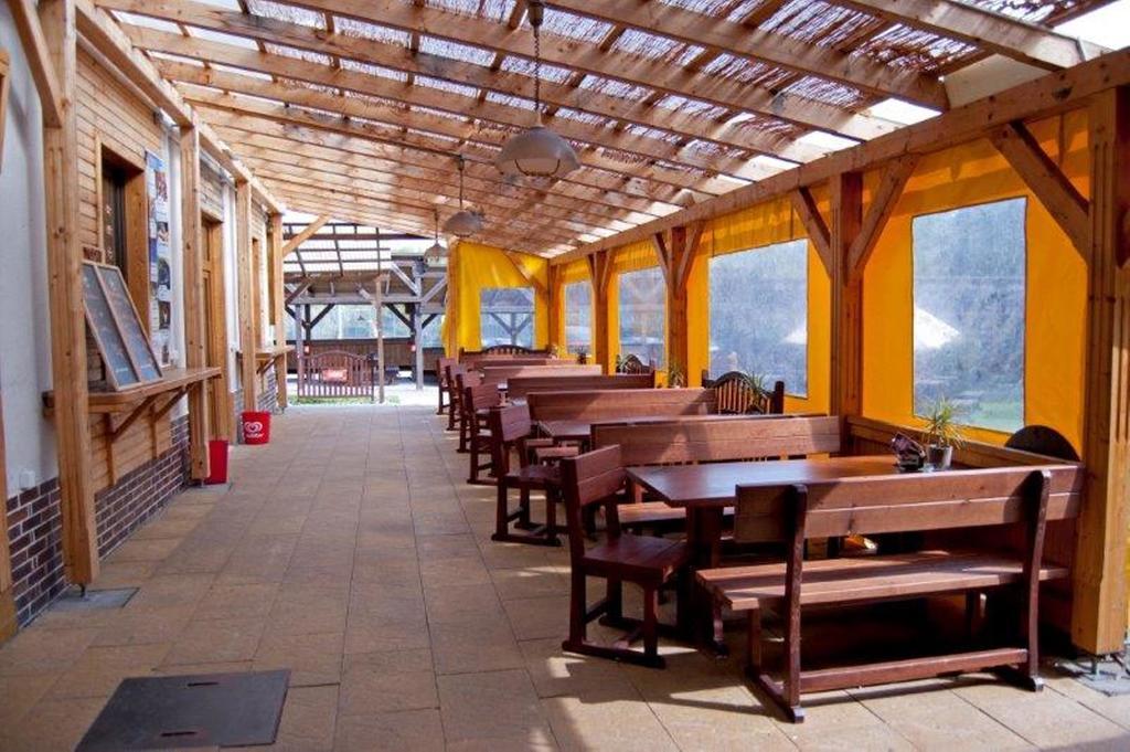 Holiday Park Vrchlabi - Lisci Farma エクステリア 写真