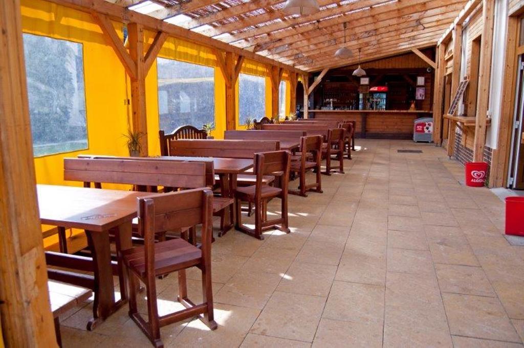 Holiday Park Vrchlabi - Lisci Farma エクステリア 写真
