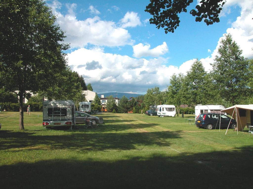 Holiday Park Vrchlabi - Lisci Farma エクステリア 写真