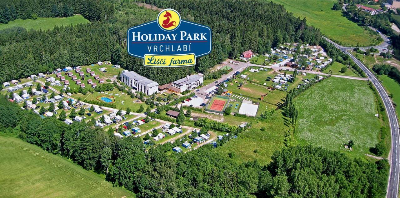 Holiday Park Vrchlabi - Lisci Farma エクステリア 写真
